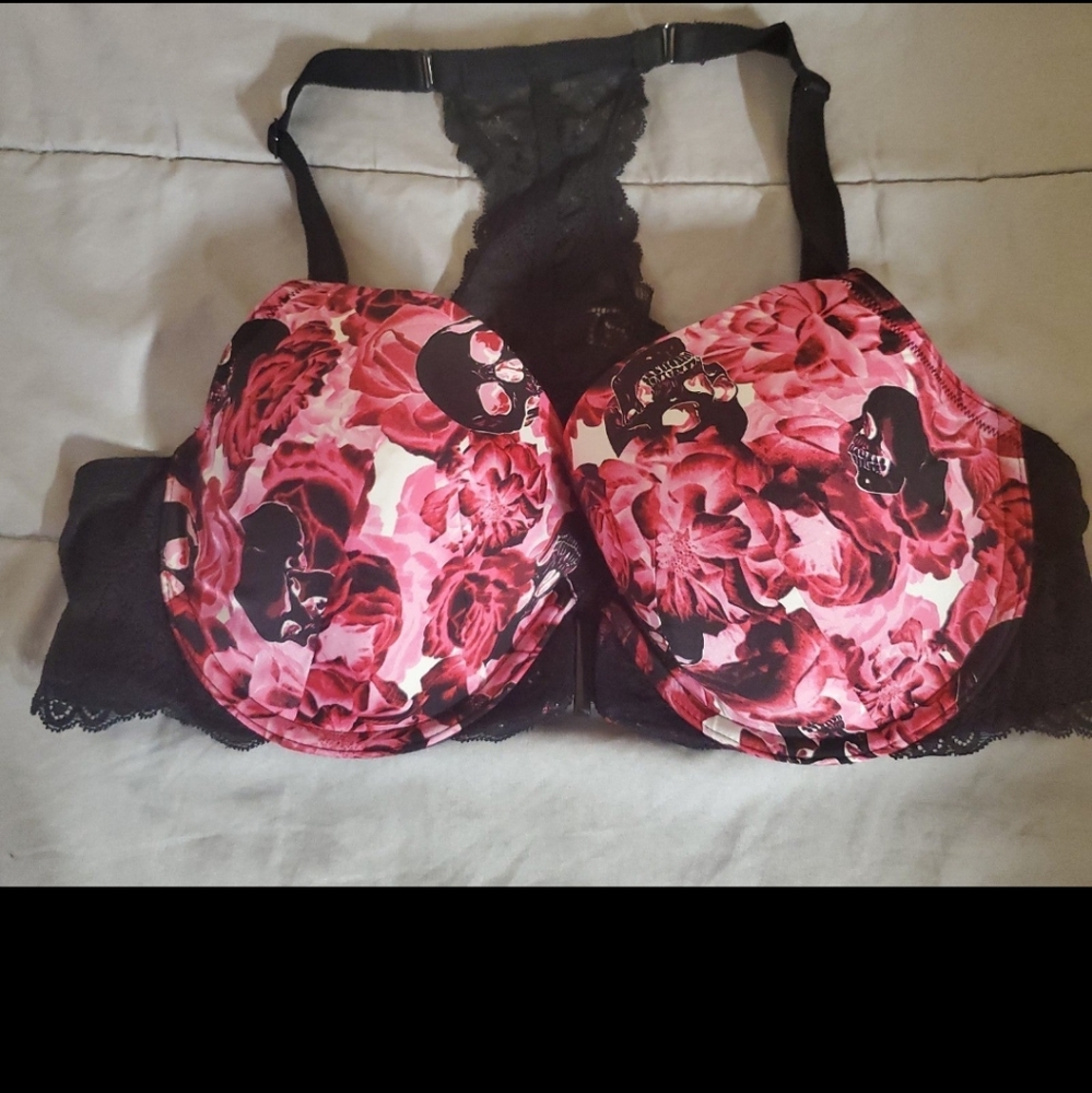 Torrid skull bra